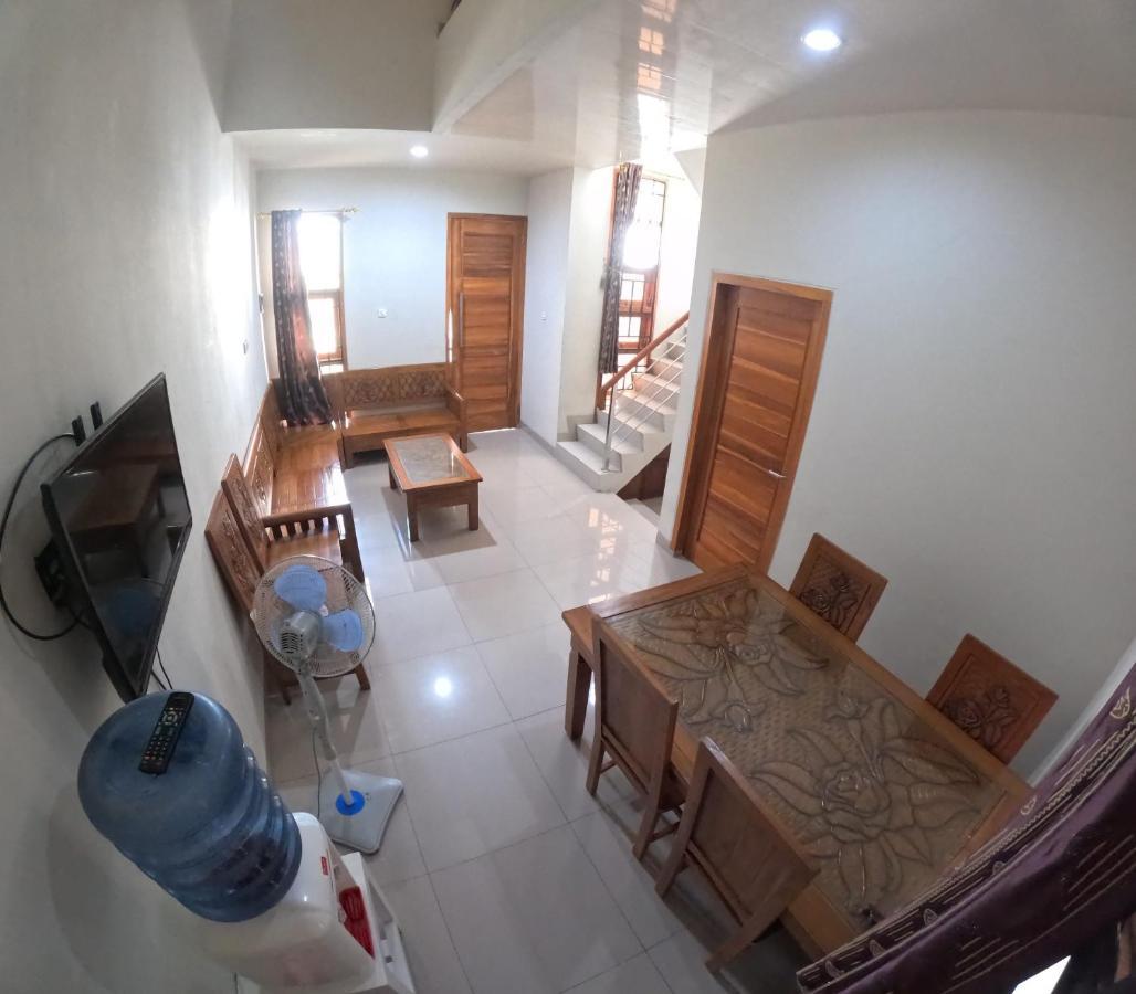Ndalem Ngadimulyo Homestay Jogja Family Only Ngabean Exteriör bild