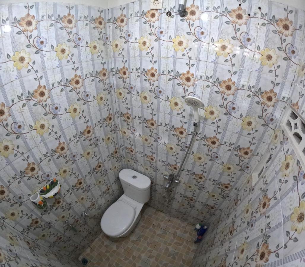 Ndalem Ngadimulyo Homestay Jogja Family Only Ngabean Exteriör bild